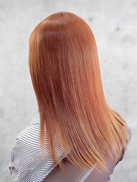 ビューティースペースラルジュヘアー(Beauty Space Large hair) オレンジカラー夏色春色ブリーチカラー