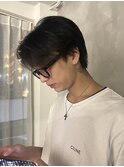 黒髪マッシュで魅せる清潔感