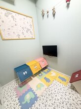 エテバイリリア(ete by LILIA.)