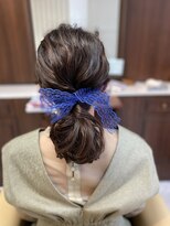 カルム(calm)&nbsp;ふんわりシンプルポニー