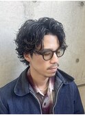 センターパートウルフスパイラルパーマ黒髪キムタク風