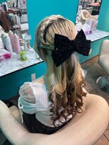 リエラ 新宿(RIERA)&nbsp;あみかちゅハーフアップ