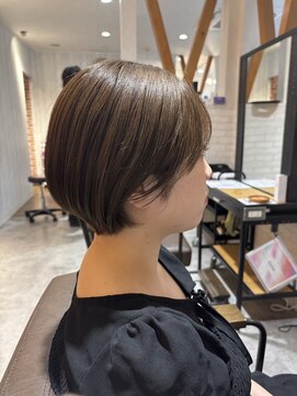 シータ 坂戸北口店(THETA) くびれショート