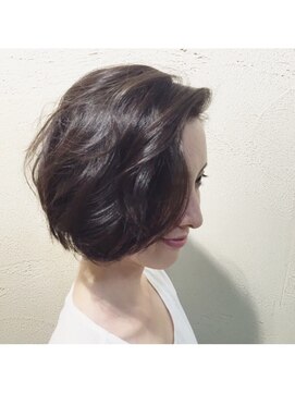 ジョエミバイアンアミ(joemi by Un ami) (joemi)フィッシュボーンワイドバングくびれミディ(花野)