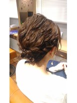 オリバ ヘアー(OLIBA HAIR) 波ウェーブでヘアセット