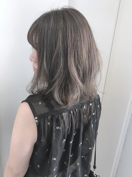 ヘアーデザイン シュシュ(hair design Chou Chou by Yone) ☆chou chou☆3Dハイライト/ダブルカラー/アッシュ/20代/30代