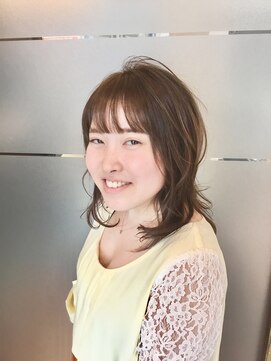 ナーナ(na_na) ナチュラルレイヤー！ゆる巻きスタイル♪