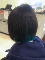 ミーティア バイ クアトロ(Meteor By QUATRO)&nbsp;ターコイズブルーのインナーカラー