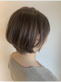 大人かわいいショートヘア