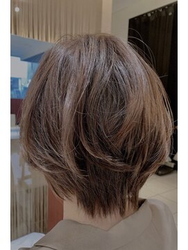 アイフィールアヴェダ 船堀店(i feel AVEDA) 【中村】大人気！大人可愛いショートレイヤード