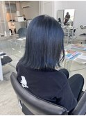 切りっぱなしボブ×ネイビーブルー