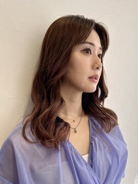 スペイディック 中目黒(SPADIC) 艶髪　セミロングヘア