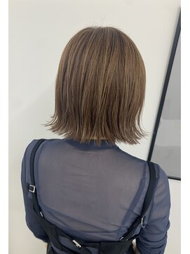 エイム(AIM) 白髪ぼかしハイライト