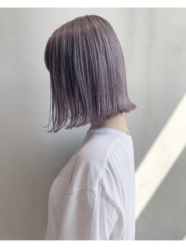 メーヴェ(Mowen) mowen×外ハネミディアム×小顔カット×アッシュベージュ