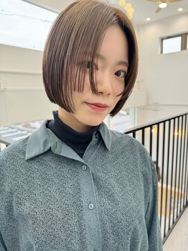 エマン(AIMANT) ステップカット　オリーブベージュ