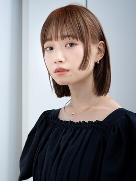 レノラ 本町(LENORA) 20代30代大人かわいいナチュラル暗髪エアーストレートヘア