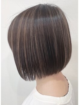 ナル(Na Ru.)の写真/透明感のあるカラーで、周りと差がつく☆トレンドを取り入れた、あなたに似合うカラーを提案します。