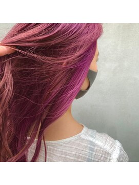 リール(rire) デザインカラーレイヤーカットウェットヘア夏オリーブベージュ