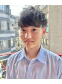 ツーブロック刈り上げ王道マッシュショート束感メンズヘア