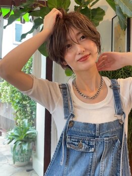 グリーンミドル(GREEN middle)の写真/ここのカットは全てをつくってくれる☆寄り添ったカウンセリングと圧巻の技術力で、女性らしさ漂うStyleへ!