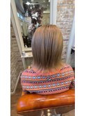 切りっぱなしボブとブロンド