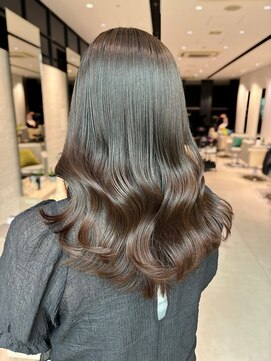 ステア ケース(stair case) 韓国髪質改善艶カラーレイヤーカットトリートメント