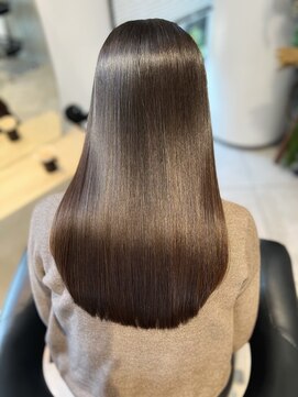 ナイン バイ アソビ 銀座(Nyne by asobi) 髪質改善／縮毛矯正／白髪染め／美髪／銀座／酸性ストレート