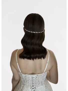 エリリーム(mlilym) ウェーブヘア