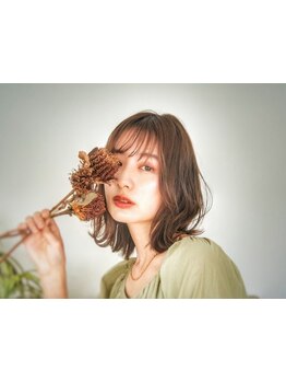 炭酸シャンプーで毛穴の汚れを除去し血行促進◎頭皮環境を整え、髪の芯から健康に♪[赤羽駅徒歩5分]