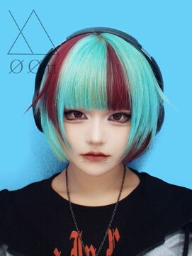 オーン 渋谷(OOn) ミント×レッドのボブウルフ