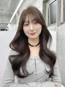 フォンズ(FONS) マロンベージュ　くびれヘア　レイヤーカット