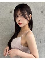 レイ(Lay.) 【スタイリスト松下宗翔】顔まわりレイヤーカット