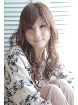 ネージュヘアードレッシング (NEIGE HAIR DRESSING) 大人ロング