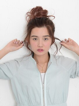 アース 新松戸店(HAIR&MAKE EARTH) カジュアルお団子アレンジ【ＥＡＲＴＨ　新松戸店】