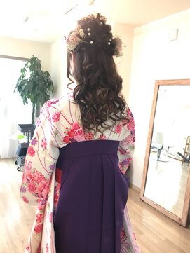 ロカット サロン(Roquat Salon) ハーフアップ袴着付けアレンジ【袴/立川/立川南 ヘアアレンジ】