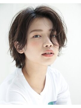 ネオリーブ チロル 横浜西口店(Neolive CiroL.) ヘルシーショートスタイル