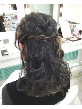 ベストシーン 新浦安店(Best Scene) ハーフアップ【結婚式】【ヘアセット】【デート】