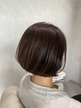 ミントリーフ(Mint leaf) 【髪質改善】おさまりのいい大人の艶ボブ(ヘッドスパ付き)