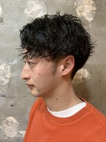 アカ(ACA)&nbsp;センターパートツイストスパイラルパーマツイストパーマ札幌大通