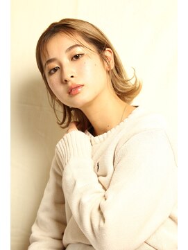 ヨヨ(yoyo) 四谷　ショートカット　ショートヘア韓国髪質改善インナーカラー