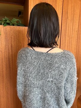 トップヘアー アヴェニュー 刈谷(TOPHAIR Avenue) 動きのある外ハネボブ