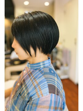 サプリス(suplis hair design) 艶感ストレート×耳掛けコンパクトショート