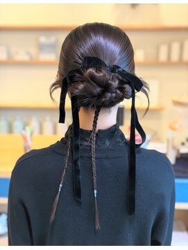 リエットヘアー 杢左店(Lie-et. hair) 大人可愛いベルベットリボンアレンジ