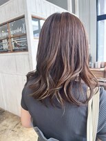 ヘアーループレル(Hair ruup Rell design works)&nbsp;【那覇市安里】細めハイライトでつくる大人ベージュカラー