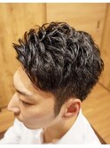 サイドツーブロックすっきり刈上げスタイル