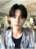 レイヤーカットウェットヘアオリーブベージュニュアンスパーマ