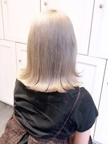 ベレーザ 渋谷(BELEZA)&nbsp;8830渋谷ブロンドホワトアッシュハイトーンカラーボブ韓国ヘア