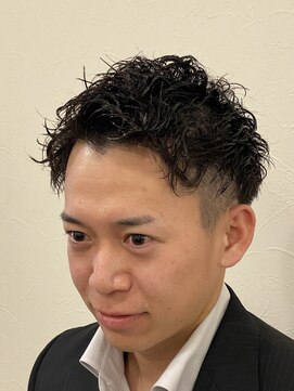 ミザルー(Misirlou) スパイラルパーマ