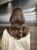 ペレ 栄 アネックス(PELE栄ANNEX) 暗髪/ツヤ髪/韓国/レイヤーカット/前髪カット/トリートメント/栄