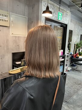 シャンプーボーイ ヒノ(SHAMPOO BOY Hino) ミルクティーベージュ